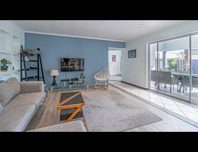 3 BEDROOM HOUSE TO LET IN PARKLANDS
